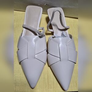 Coutgo Womens Low Heel  Mules Strap Pointed Toe Slip on Slides - Size 5 1/2 NWT